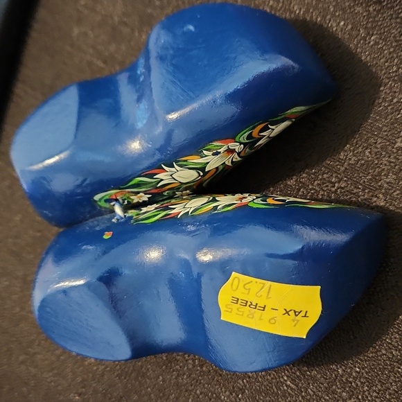 VINTAGE MINI BLUE HAND PAINTED WINDMILL WOODEN CLOGS. HOLLAND. - Picture 5 of 5